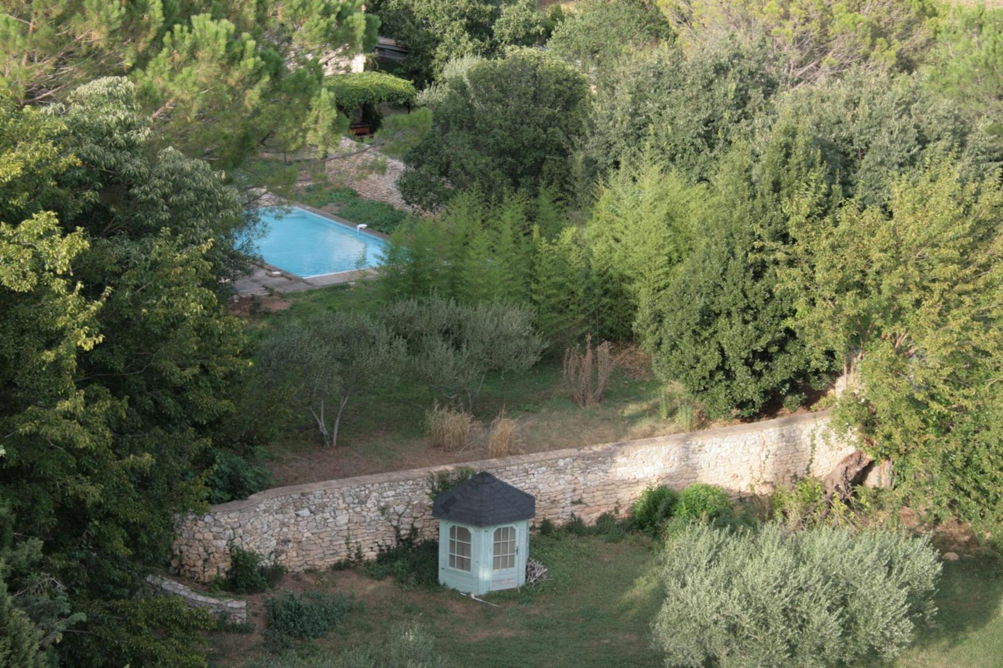 Le Mas Du Lac Uzès Екстериор снимка